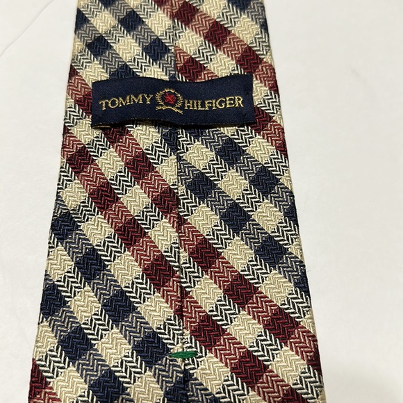 Tommy Hilfiger Two Prints Plaid Silk tie - Picture 4 of 6